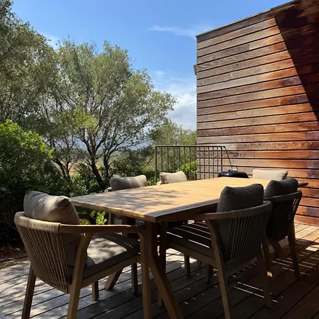 L'ecrin Des Bois * Belgodère