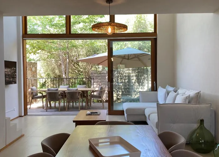 L'écrin Des Bois Belgodère