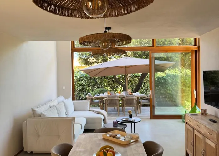 L'écrin Des Bois * Belgodère