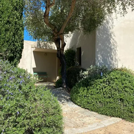 L'ecrin Des Bois Belgodère