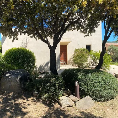 Les Bois De Capra Scorsa Villa