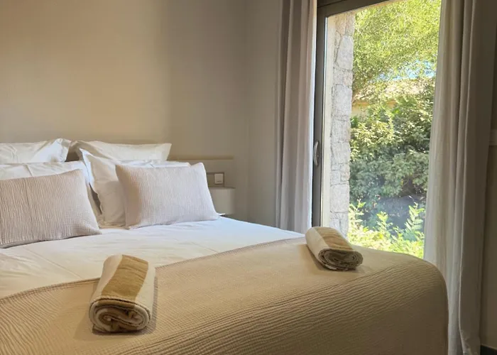 L'ecrin Des Bois Belgodère